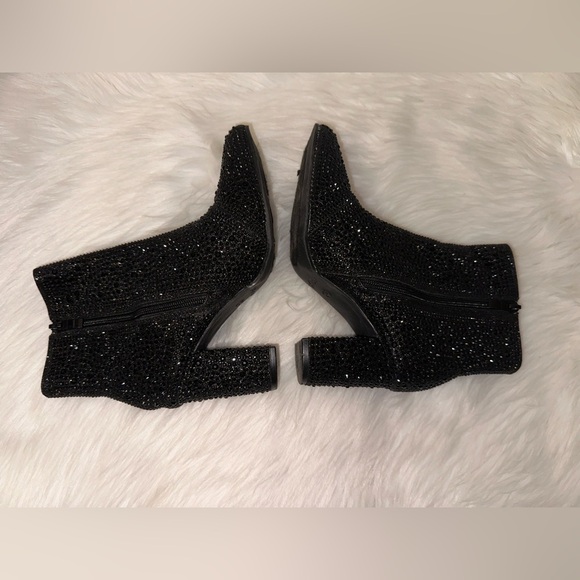 Women Rhinestone Block Chunky Heel Ankle Bootie - Picture 7 of 7
